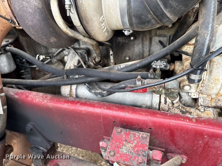 image for item EC7983 1981 Peterbilt 359 semi truck