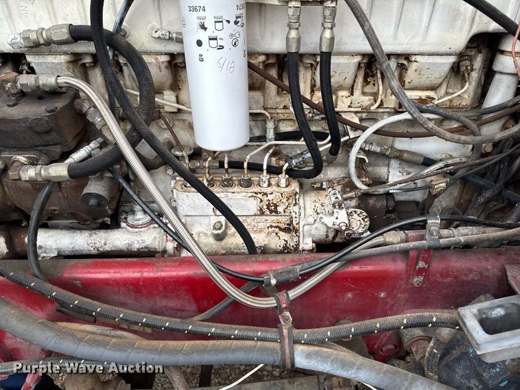 image for item EC7983 1981 Peterbilt 359 semi truck