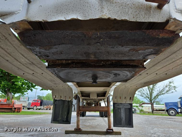 image for item ED2026 1971 Custom tank trailer