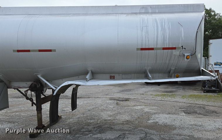 image for item ED2026 1971 Custom tank trailer