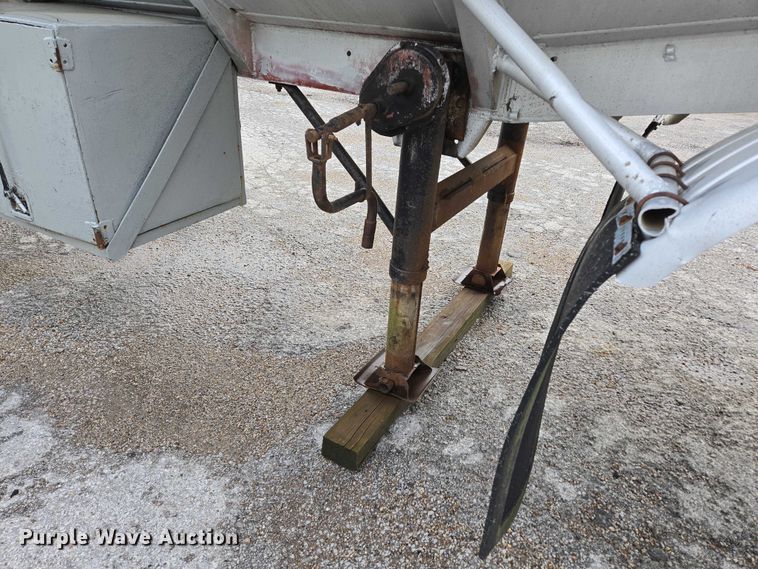 image for item ED2026 1971 Custom tank trailer