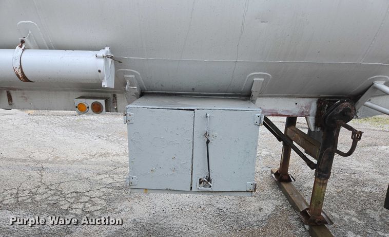 image for item ED2026 1971 Custom tank trailer