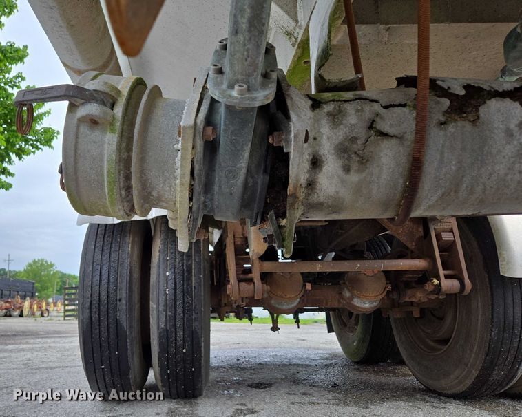 image for item ED2026 1971 Custom tank trailer