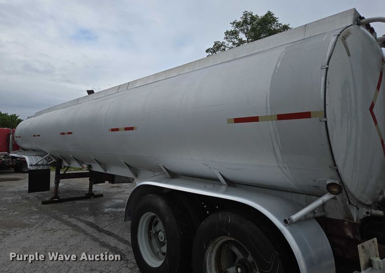 image for item ED2026 1971 Custom tank trailer
