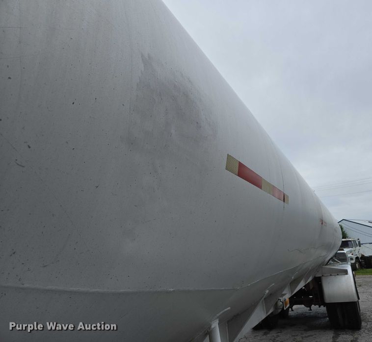 image for item ED2026 1971 Custom tank trailer