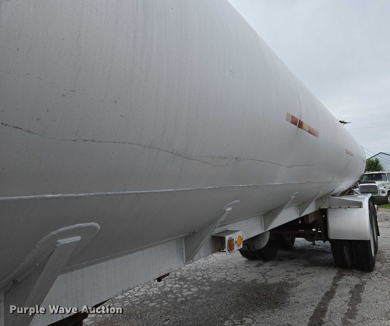 image for item ED2026 1971 Custom tank trailer