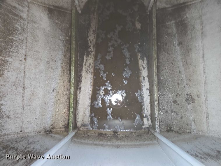 image for item ED2026 1971 Custom tank trailer