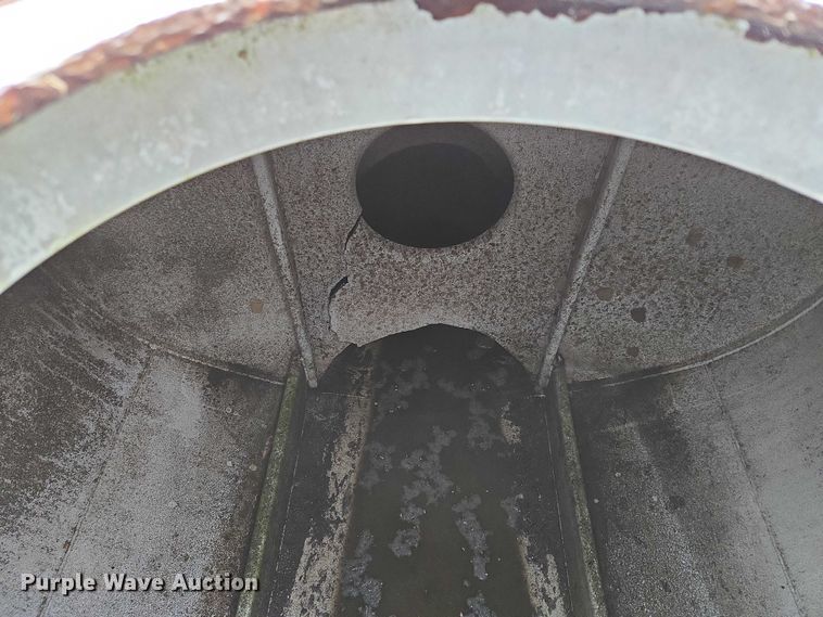 image for item ED2026 1971 Custom tank trailer