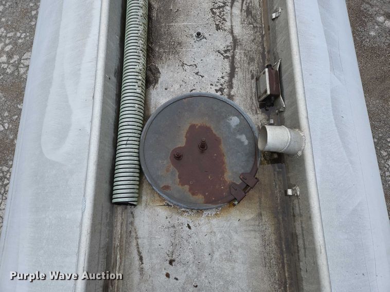 image for item ED2026 1971 Custom tank trailer