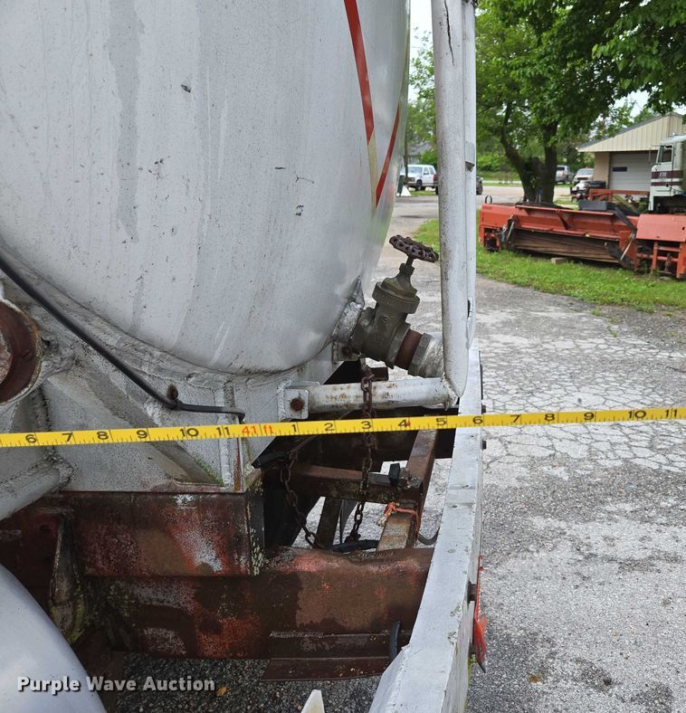 image for item ED2026 1971 Custom tank trailer