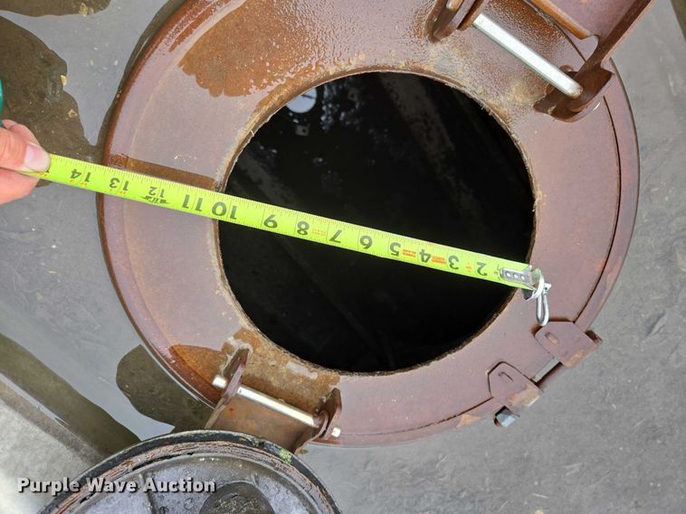 image for item ED2026 1971 Custom tank trailer