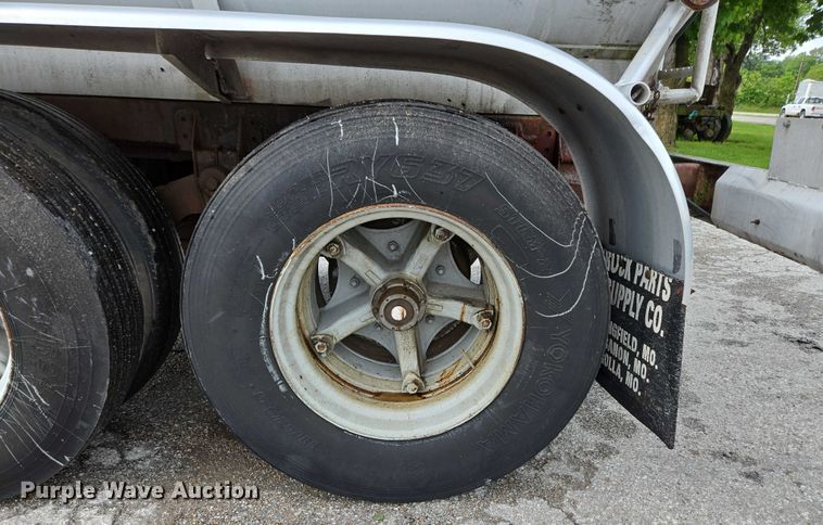 image for item ED2026 1971 Custom tank trailer