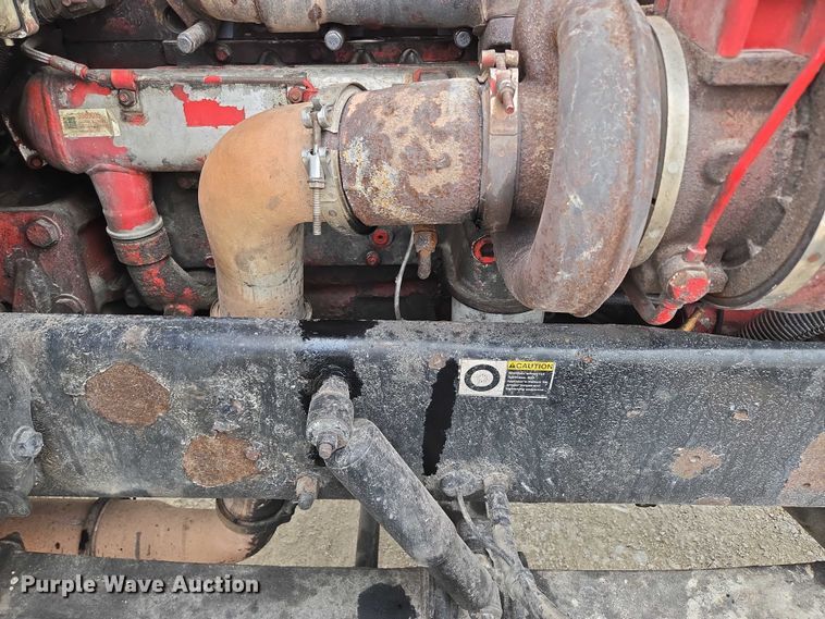 image for item ED2027 2009 Peterbilt 386 semi truck