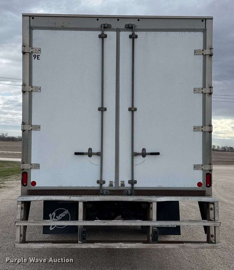 image for item ED4133 2020 Freightliner Business Class M2 box truck