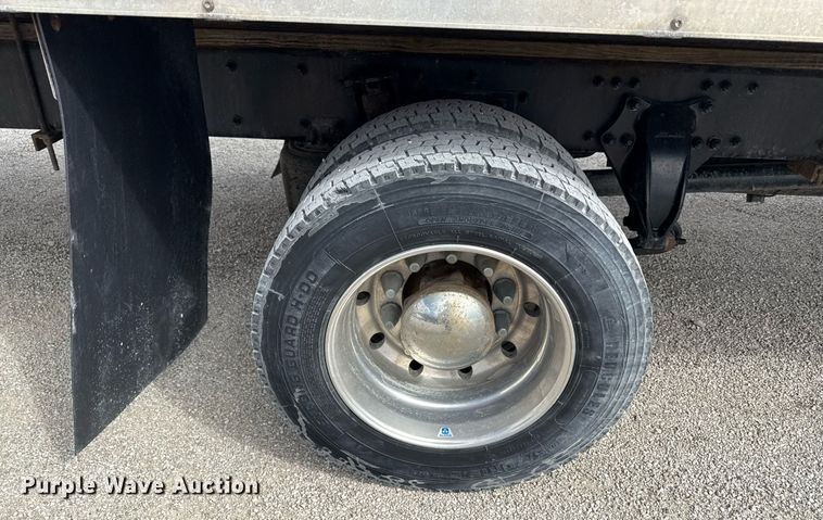 image for item ED4133 2020 Freightliner Business Class M2 box truck