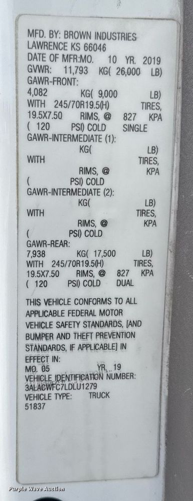 image for item ED4133 2020 Freightliner Business Class M2 box truck
