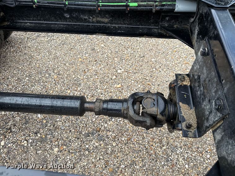 image for item ED5667 2019 Peterbilt 337 truck cab and chassis