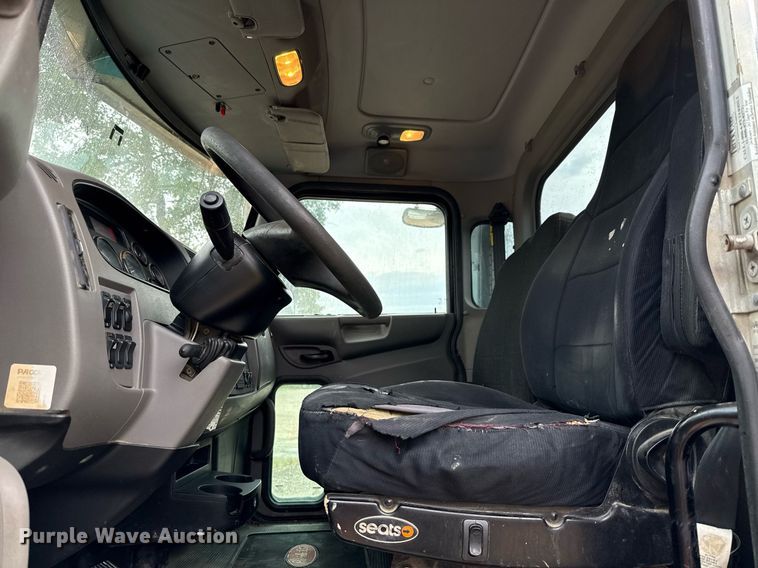 image for item ED5667 2019 Peterbilt 337 truck cab and chassis