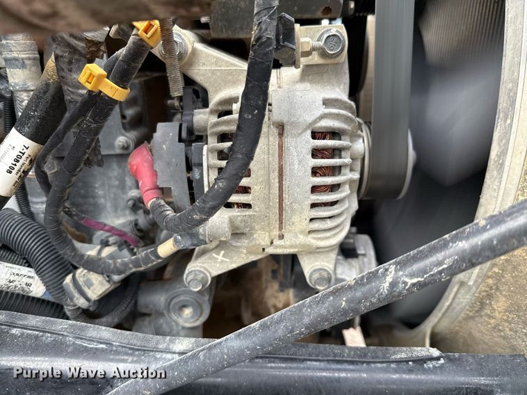 image for item ED5667 2019 Peterbilt 337 truck cab and chassis