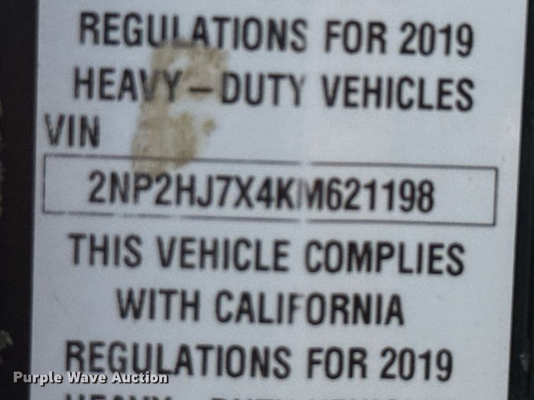 image for item ED5670 2019 Peterbilt 337 truck cab and chassis