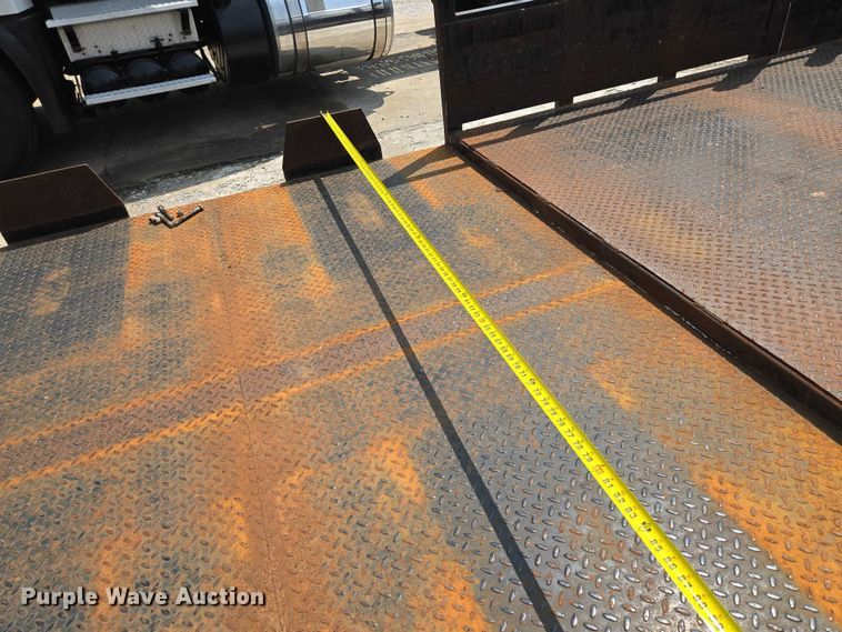 image for item EF1479 Morgan flatbed