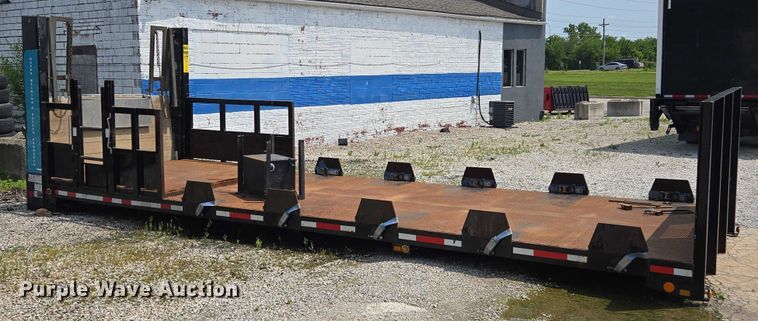 image for item EF1480 Flatbed