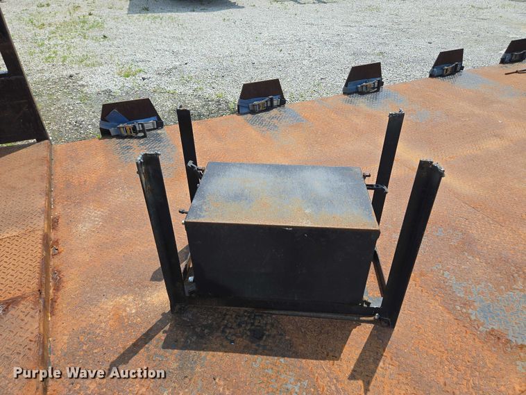 image for item EF1480 Flatbed