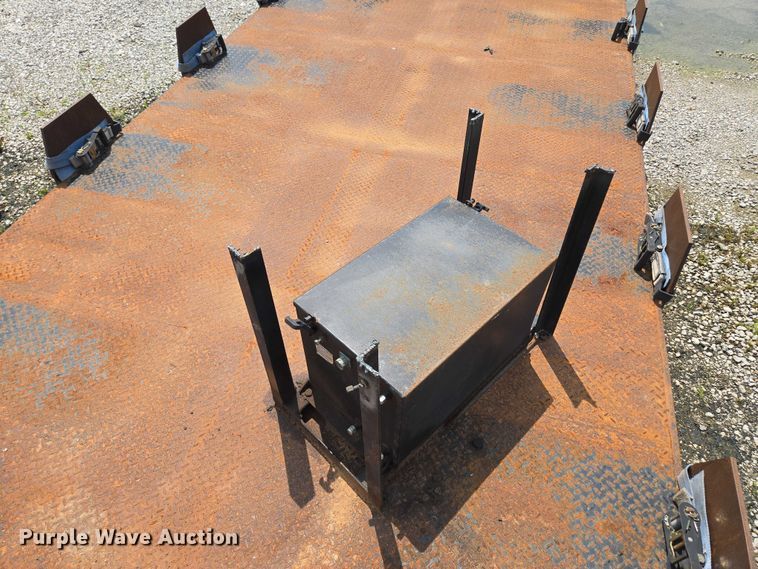 image for item EF1480 Flatbed