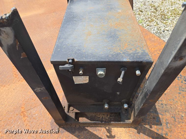 image for item EF1480 Flatbed
