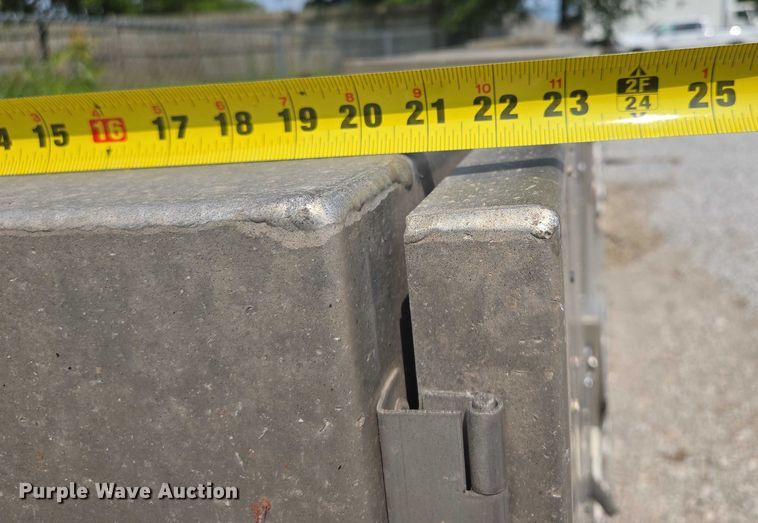 image for item EF1481 (6) aluminum toolboxes