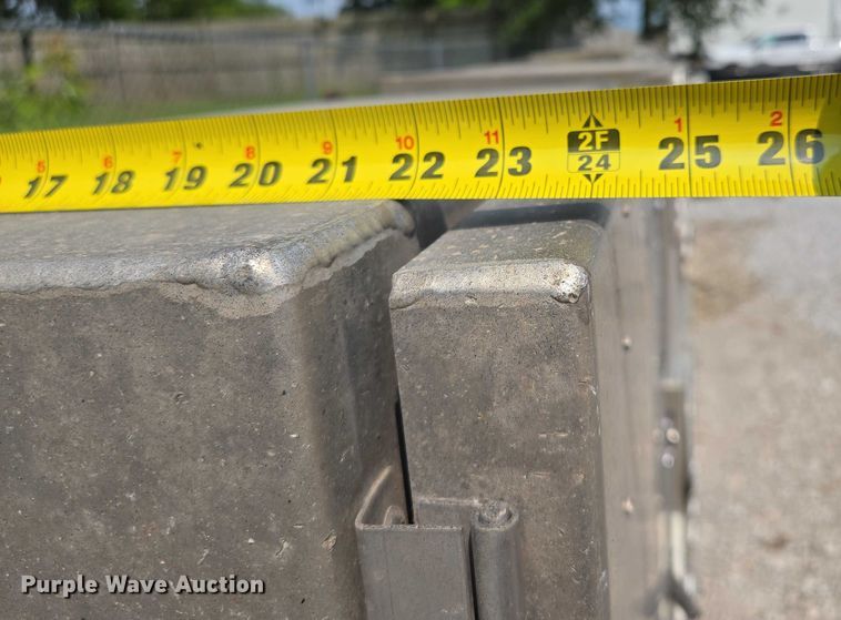 image for item EF1481 (6) aluminum toolboxes