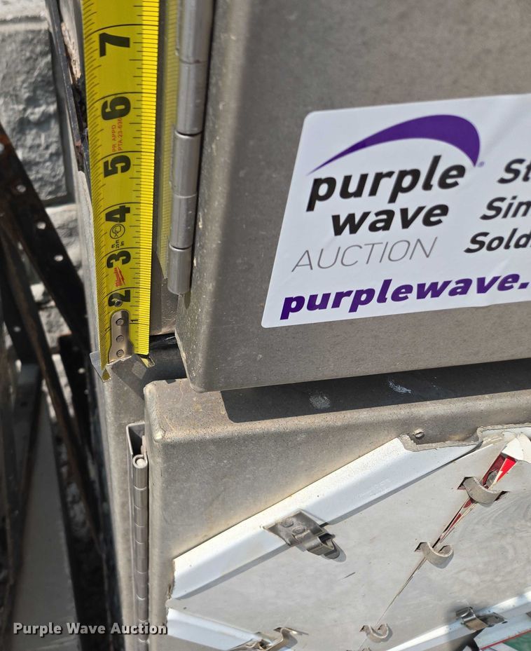 image for item EF1481 (6) aluminum toolboxes