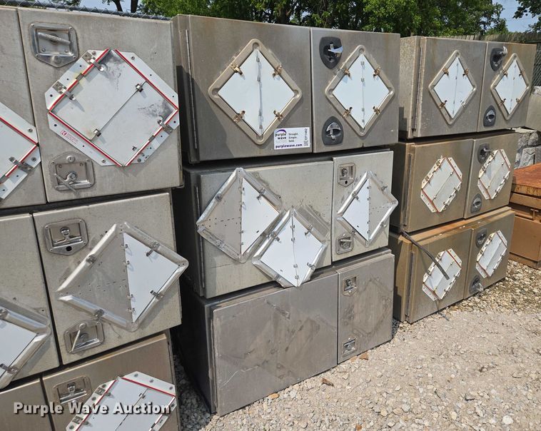 image for item EF1482 (6) aluminum toolboxes