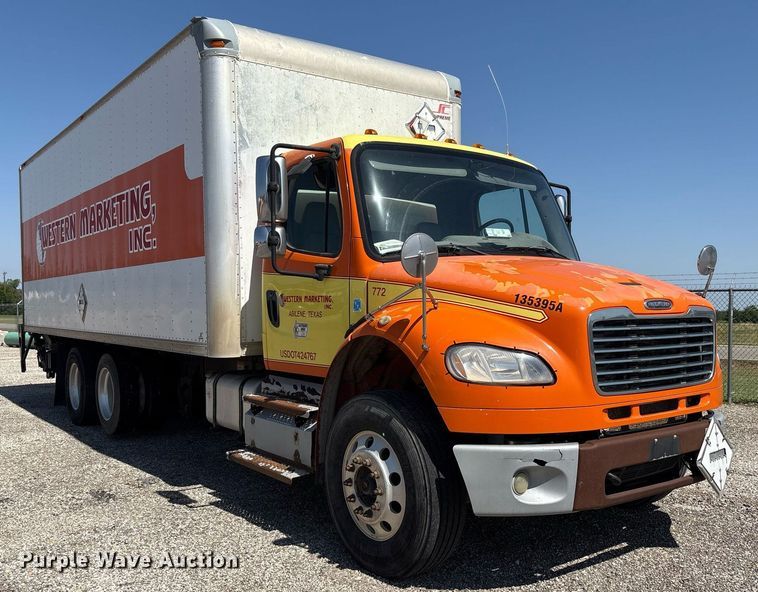 image for item EF3117 2013 Freightliner Business Class M2 box truck