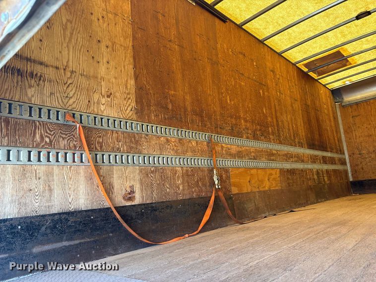 image for item EF3117 2013 Freightliner Business Class M2 box truck