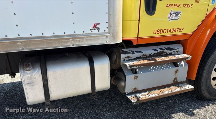 image for item EF3117 2013 Freightliner Business Class M2 box truck