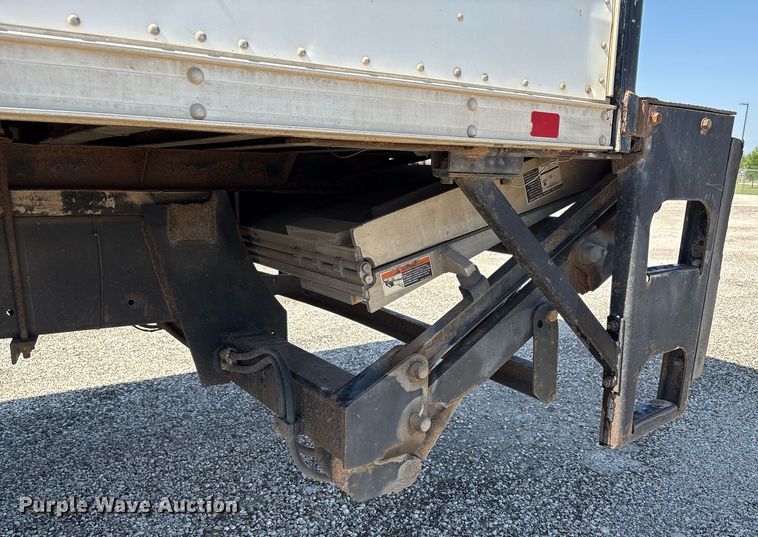 image for item EF3117 2013 Freightliner Business Class M2 box truck