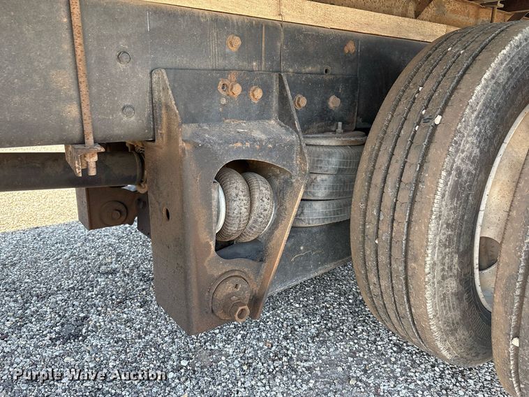 image for item EF3117 2013 Freightliner Business Class M2 box truck