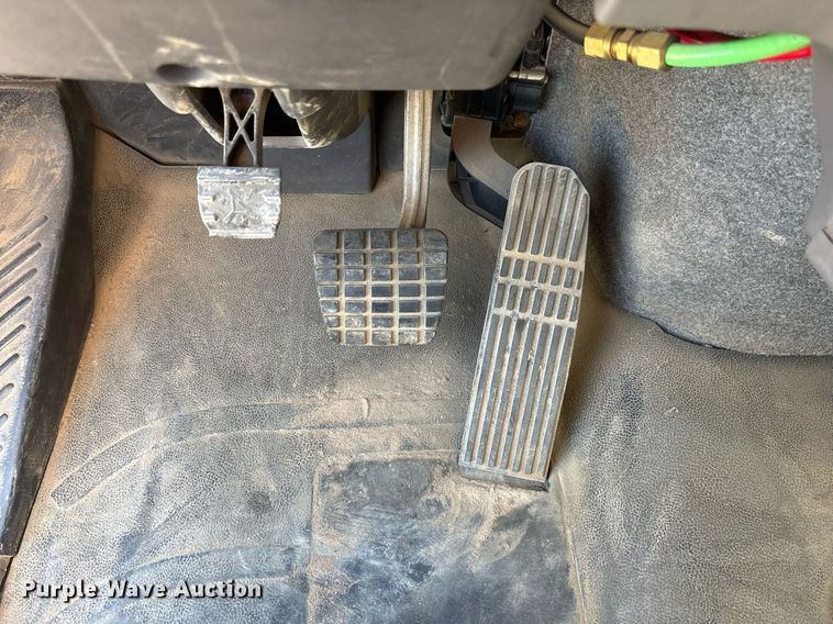 image for item EF3117 2013 Freightliner Business Class M2 box truck