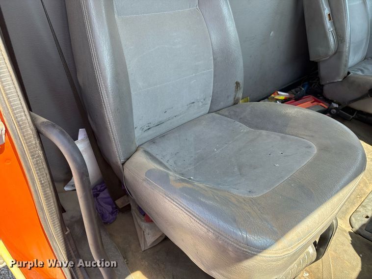 image for item EF3117 2013 Freightliner Business Class M2 box truck