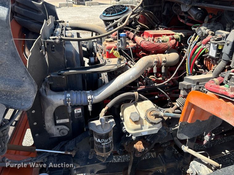 image for item EF3117 2013 Freightliner Business Class M2 box truck