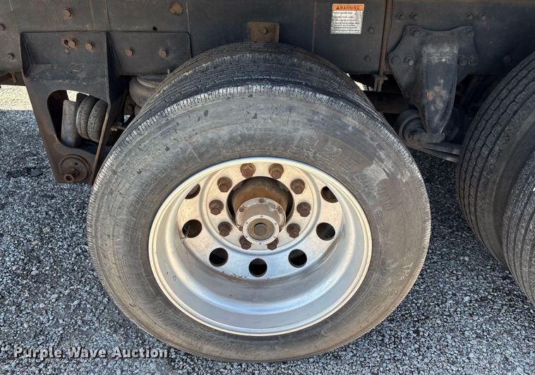 image for item EF3117 2013 Freightliner Business Class M2 box truck