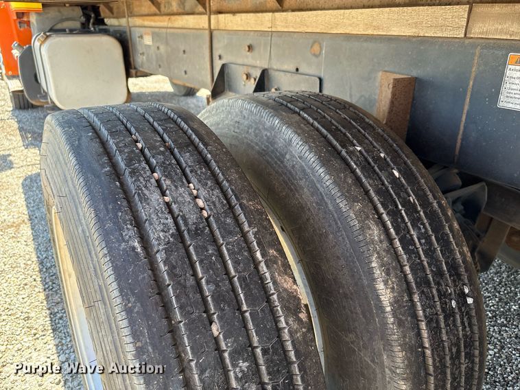 image for item EF3117 2013 Freightliner Business Class M2 box truck