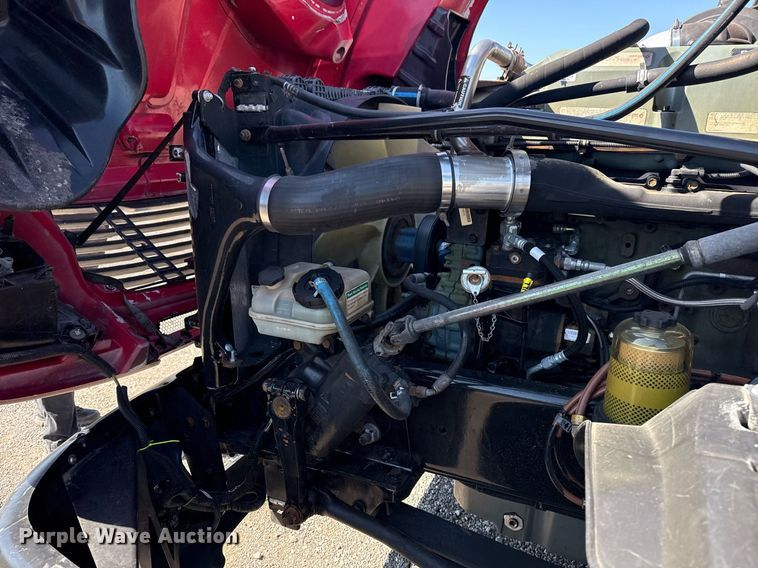 image for item EG5759 2006 Freightliner Columbia semi truck