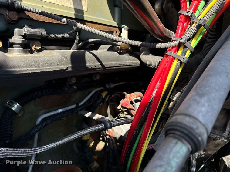 image for item EG5759 2006 Freightliner Columbia semi truck