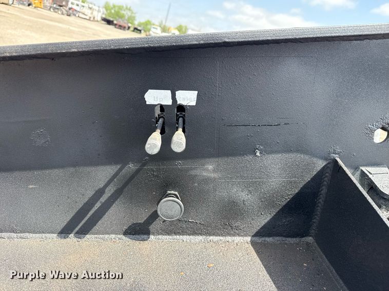 image for item EG5764 2014 Kaufman lowboy equipment trailer