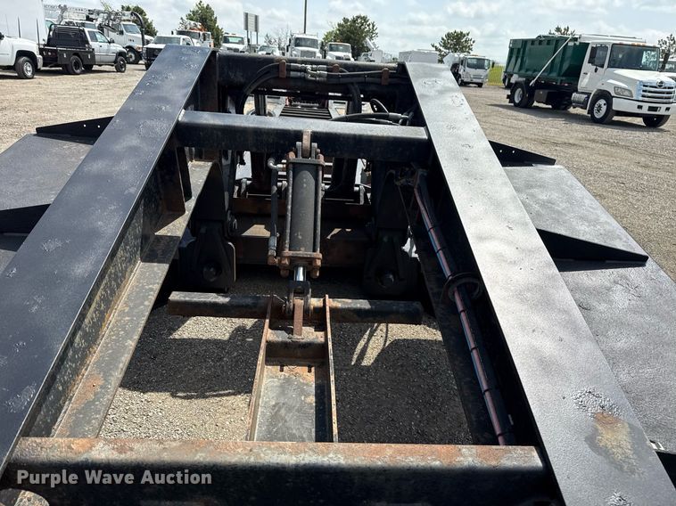 image for item EG5764 2014 Kaufman lowboy equipment trailer