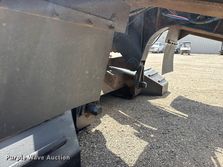 image for item EG5764 2014 Kaufman lowboy equipment trailer