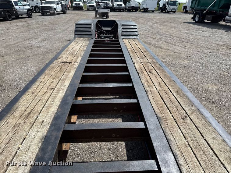 image for item EG5764 2014 Kaufman lowboy equipment trailer