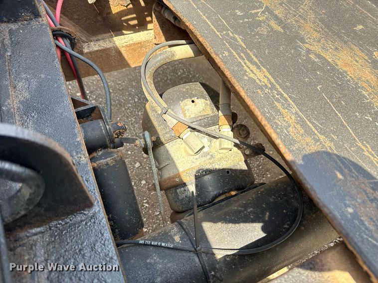 image for item EG5764 2014 Kaufman lowboy equipment trailer